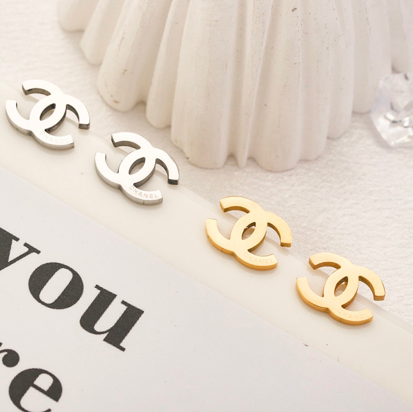 Simple Cc earrings