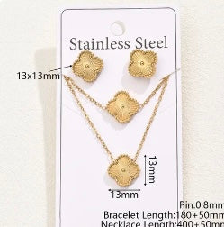 3 piece gold clover set