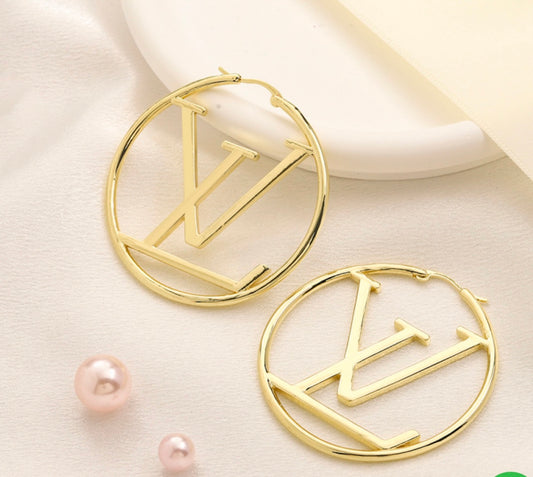 Medium LV luxe hoops