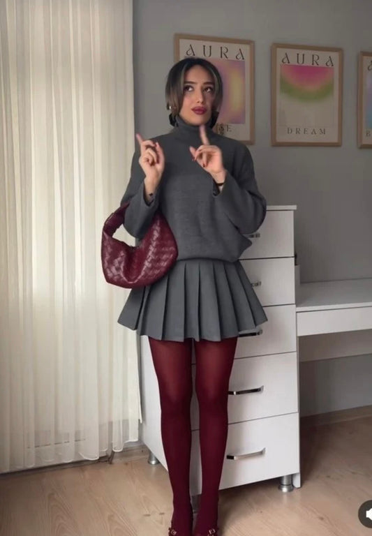 Burgandy tights