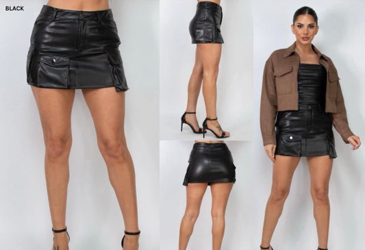 Faux cargo leather skirt